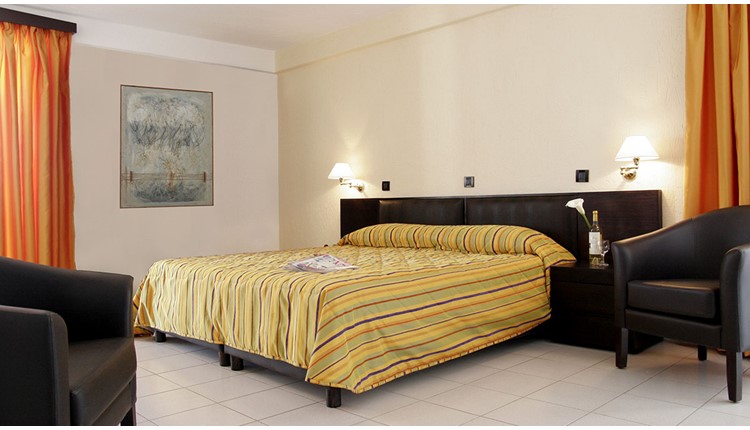 Hersonissos Palace, Крит